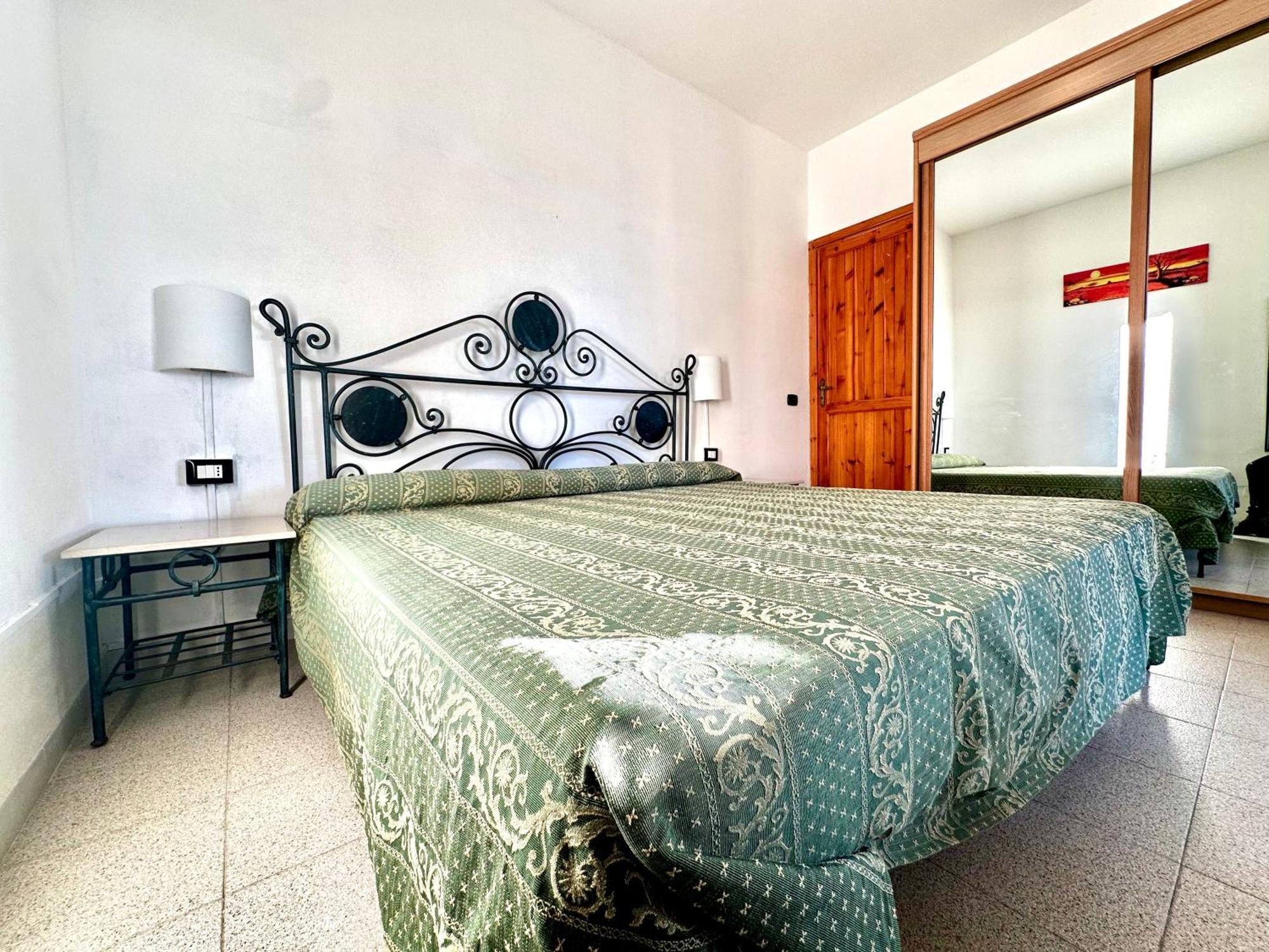 Casa Del Sole Apartment Campofelice Di Roccella Exterior foto